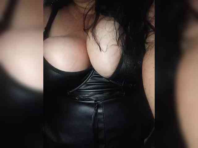 SeXy-Xo4y-SeXa webcam