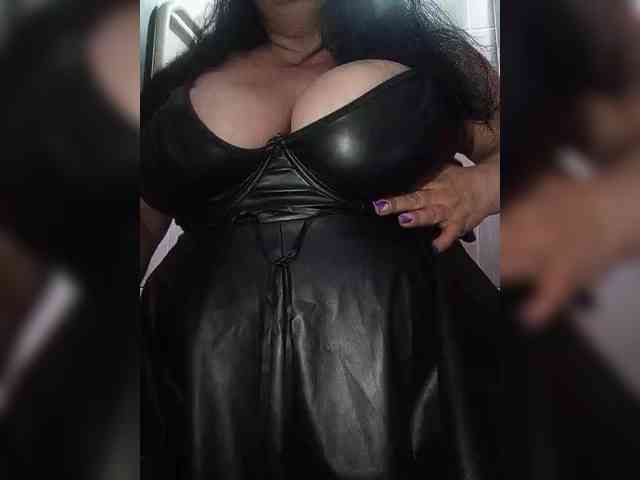 SeXy-Xo4y-SeXa webcam