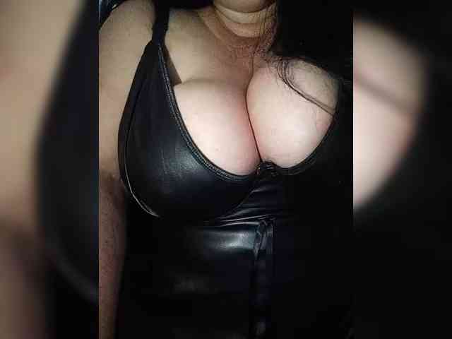 SeXy-Xo4y-SeXa webcam