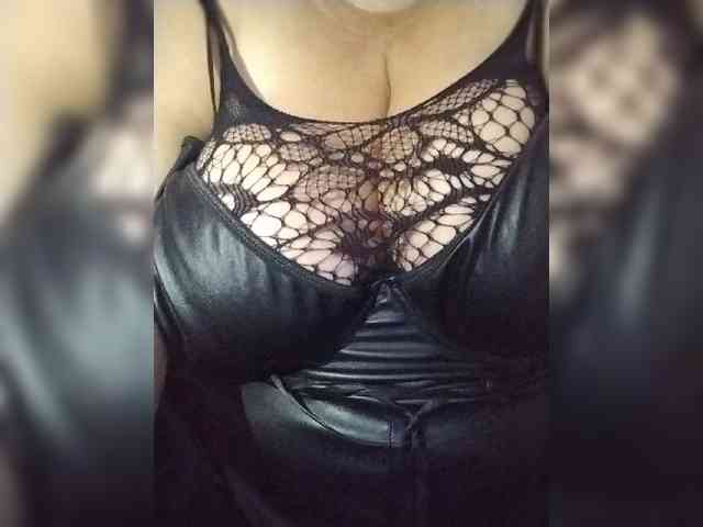 SeXy-Xo4y-SeXa webcam