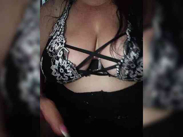 SeXy-Xo4y-SeXa webcam