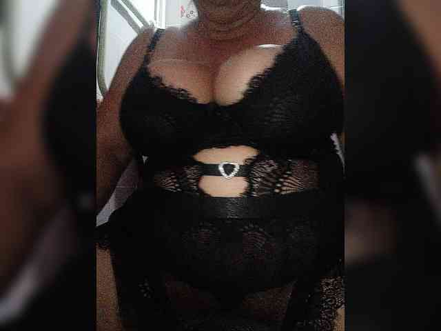 SeXy-Xo4y-SeXa webcam