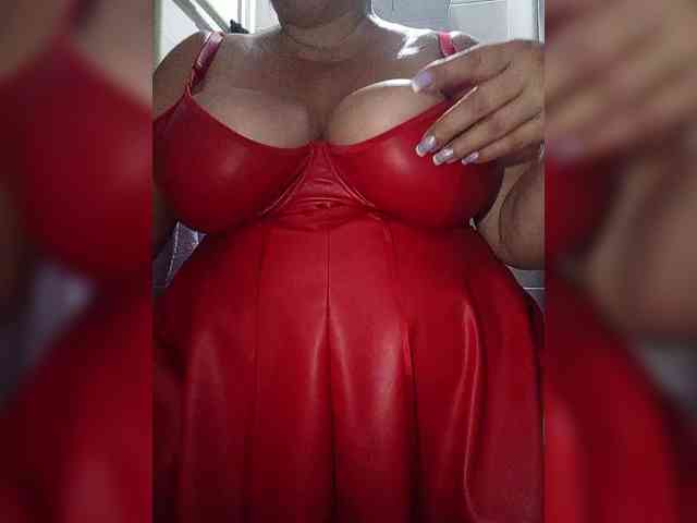 SeXy-Xo4y-SeXa webcam