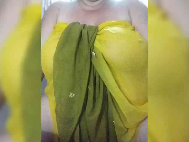 SeXy-Xo4y-SeXa webcam
