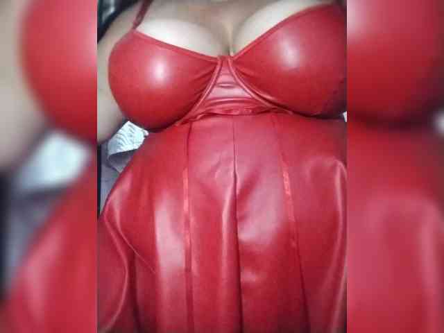 SeXy-Xo4y-SeXa webcam