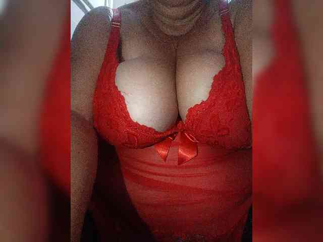 SeXy-Xo4y-SeXa webcam