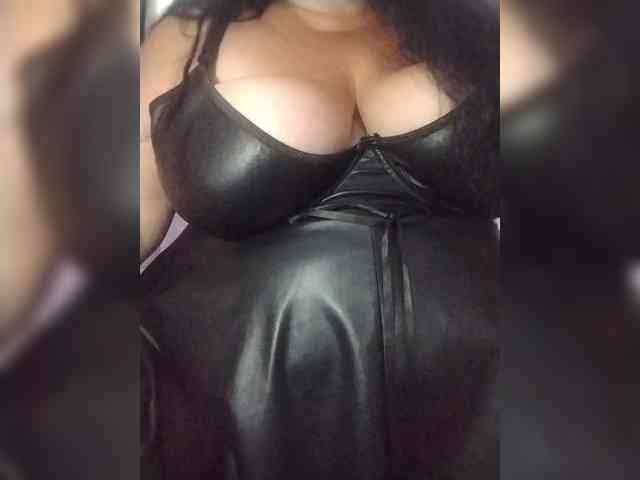 SeXy-Xo4y-SeXa webcam