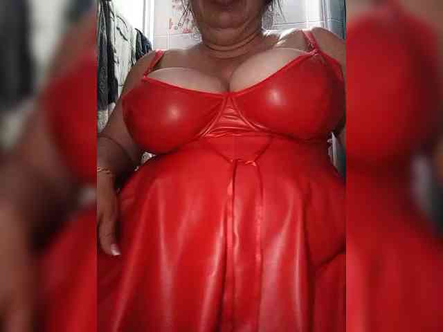 SeXy-Xo4y-SeXa webcam