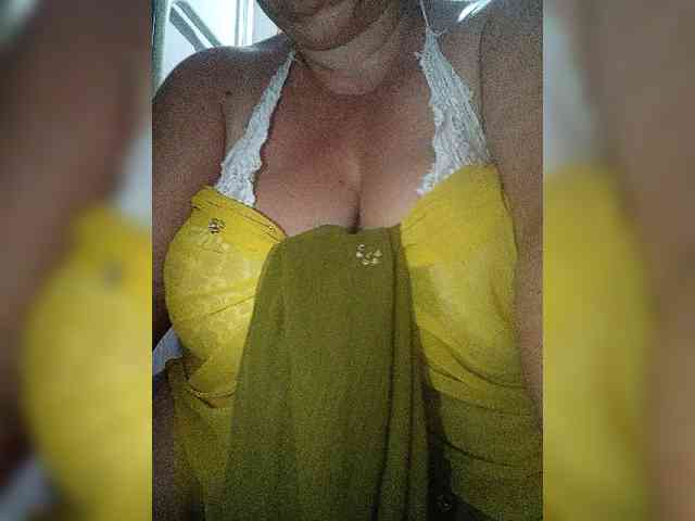 SeXy-Xo4y-SeXa webcam