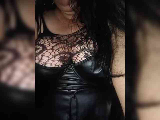 SeXy-Xo4y-SeXa webcam