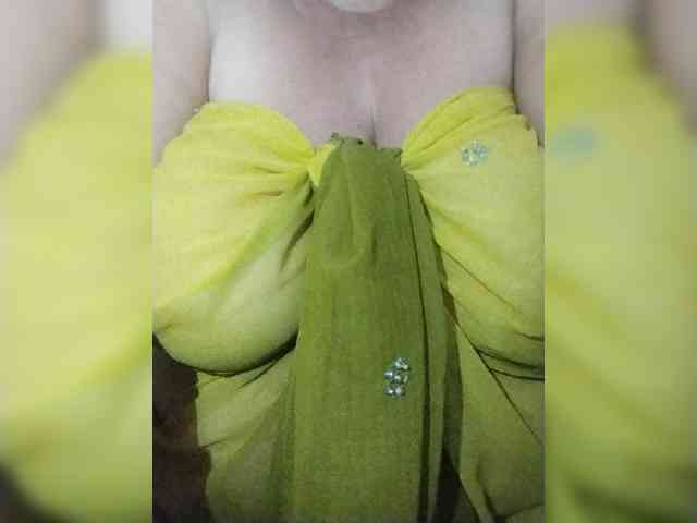 SeXy-Xo4y-SeXa webcam