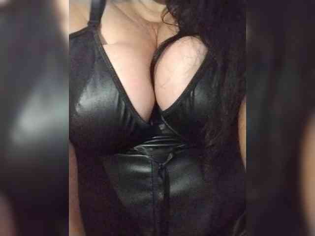 SeXy-Xo4y-SeXa webcam