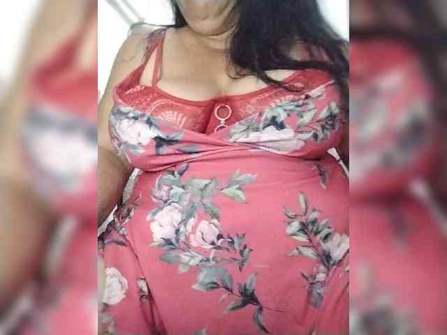 SeXy-Xo4y-SeXa webcam