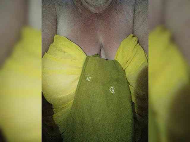 SeXy-Xo4y-SeXa webcam