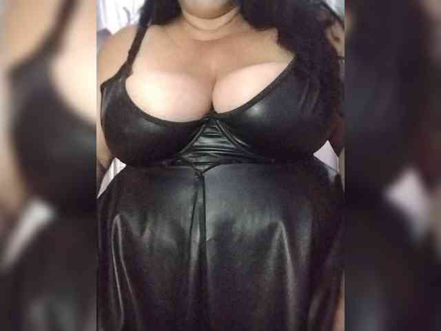 SeXy-Xo4y-SeXa webcam