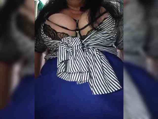 SeXy-Xo4y-SeXa webcam