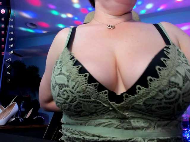 Sweet_Mommy webcam