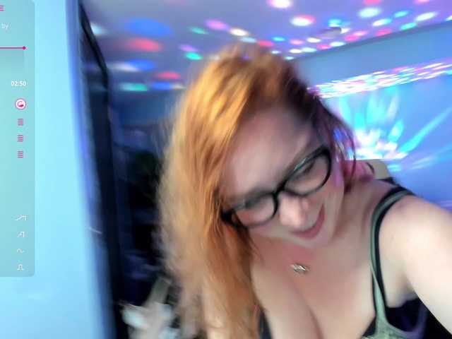 mmmMommy live cam on BongaCams