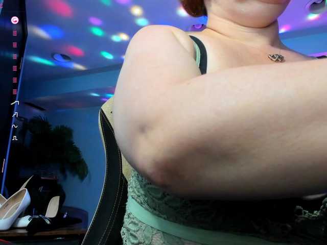 Sweet_Mommy webcam
