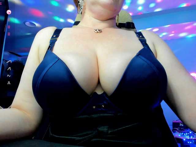 Sweet_Mommy live cam