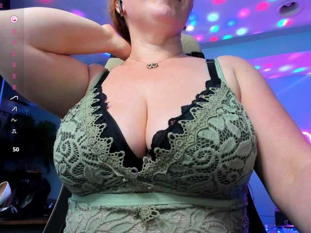 Sweet_Mommy webcam