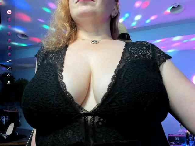 Sweet_Mommy webcam