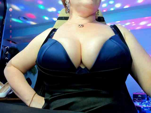 Sweet_Mommy webcam