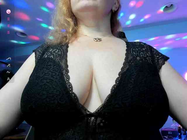 模特: Sweet_Mommy