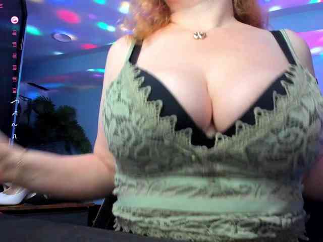 Sweet_Mommy webcam