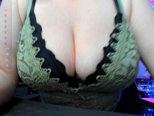 Sweet_Mommy webcam