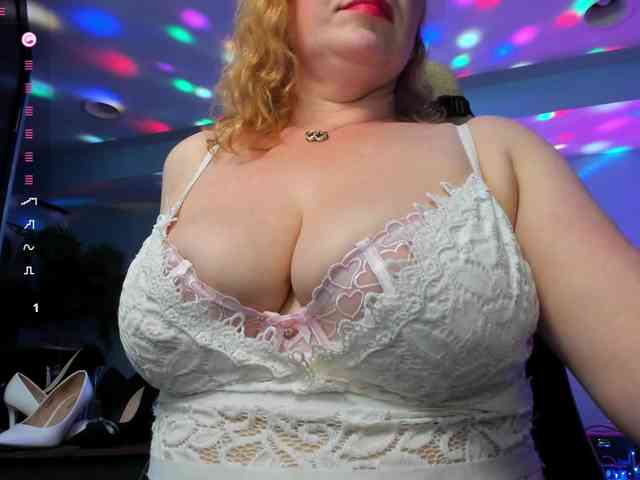 Sweet_Mommy webcam