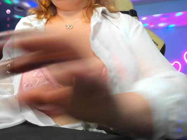 mmmMommy Live Webcam on BongaCams