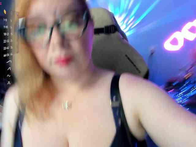 Sweet_Mommy webcam