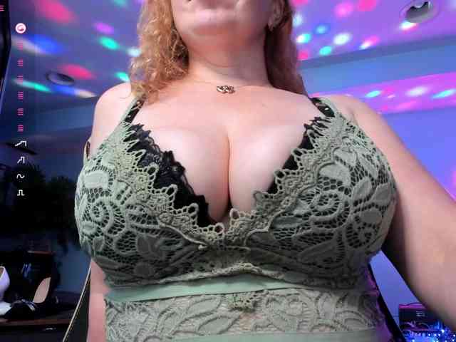 Sweet_Mommy webcam