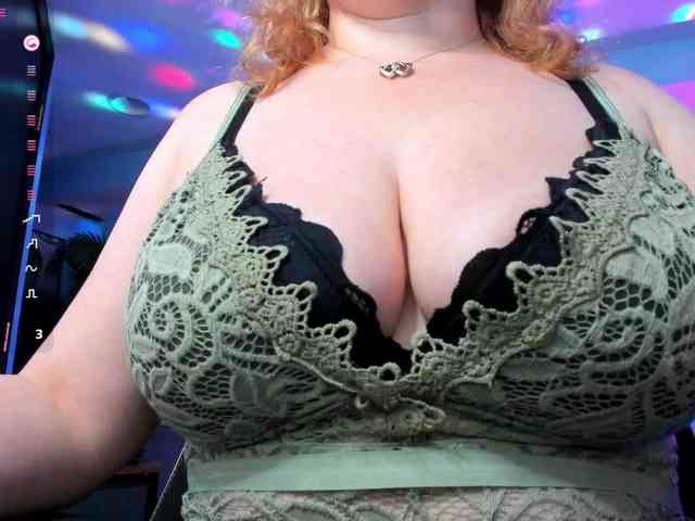 Sweet_Mommy webcam