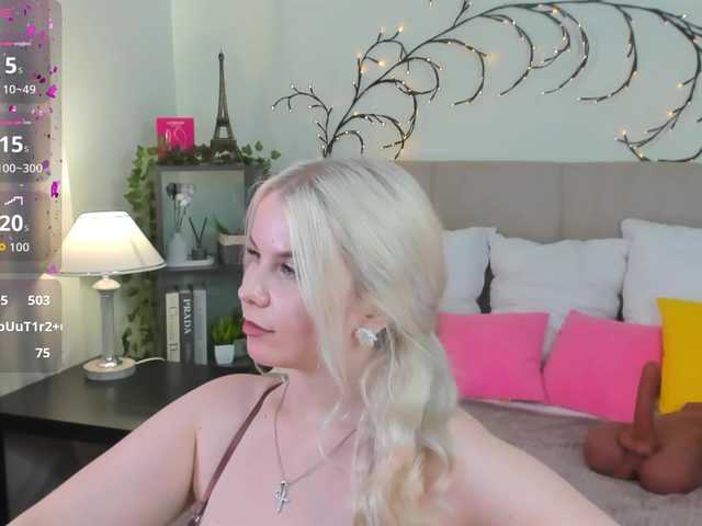 Tasty-booty live webcam show