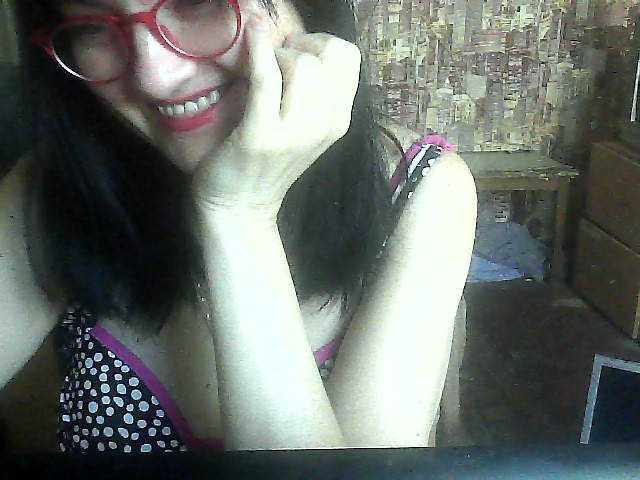 LynnYana live cam on BongaCams
