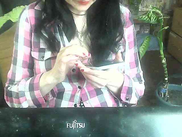 LynnYana webcam