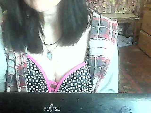 LynnYana webcam