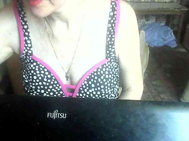 LynnYana Live Webcam on BongaCams