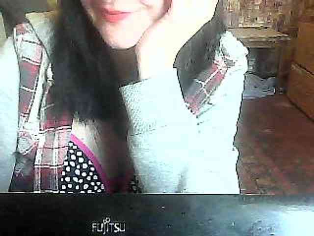 LynnYana webcam