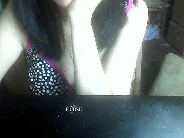 LynnYana webcam