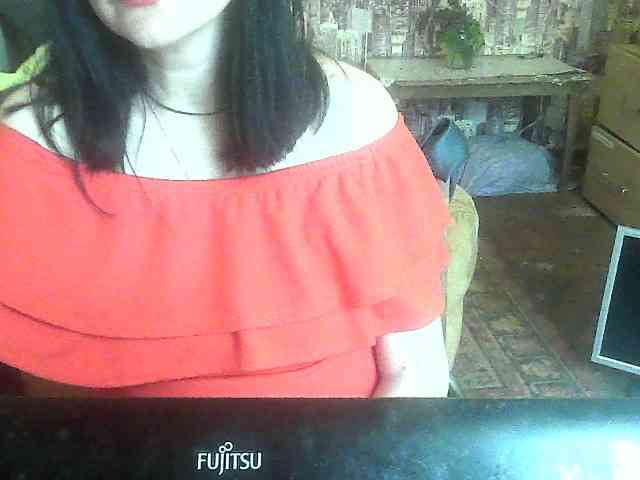 LynnYana webcam