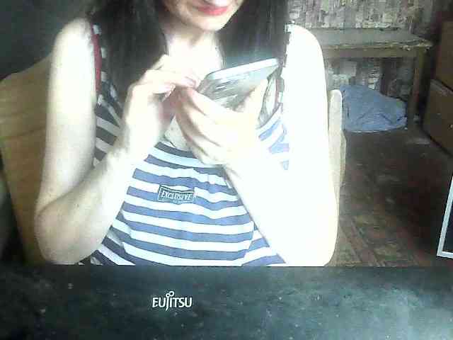 LynnYana webcam