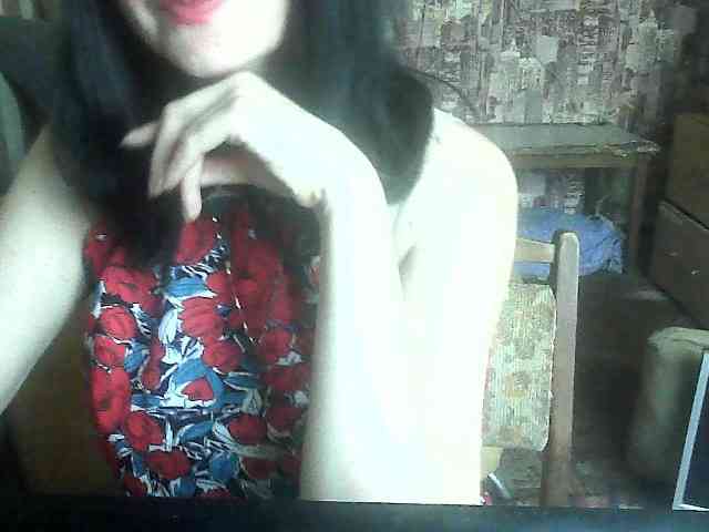 LynnYana webcam