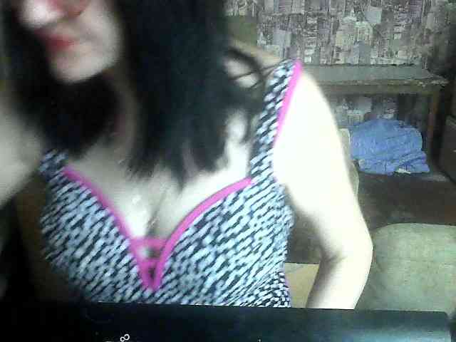 LynnYana webcam
