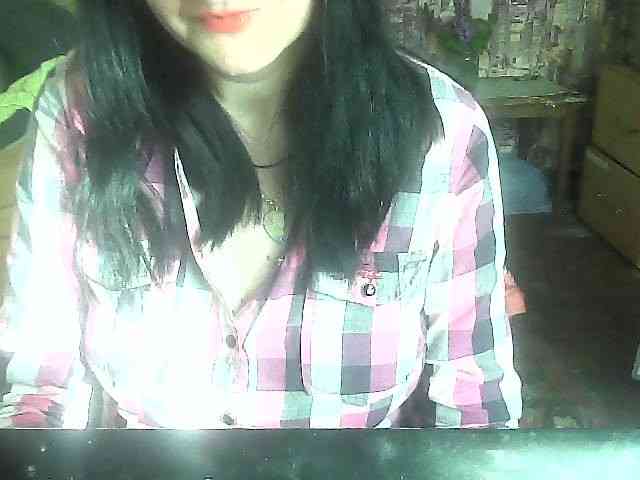 LynnYana webcam
