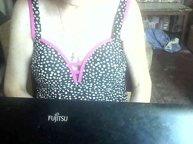 LynnYana webcam