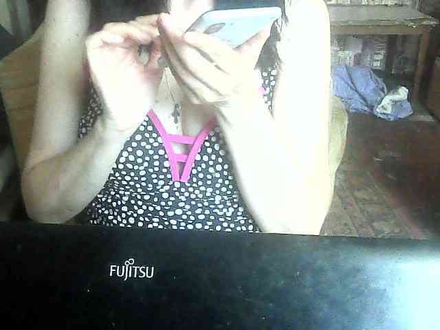 LynnYana webcam
