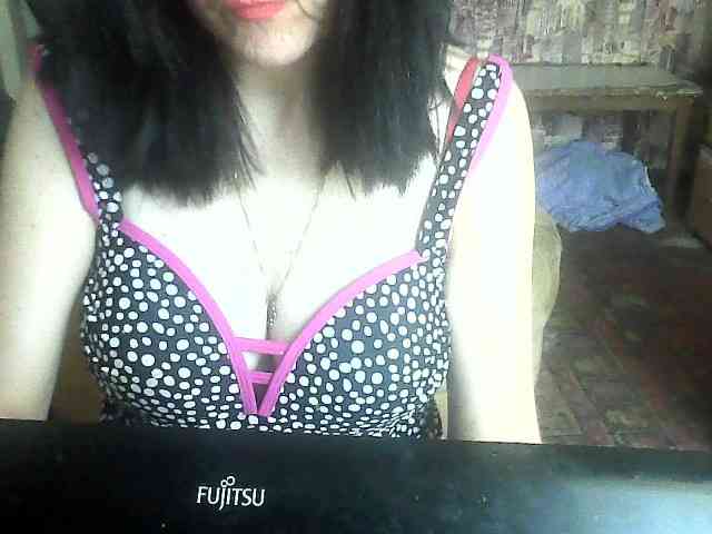 LynnYana webcam